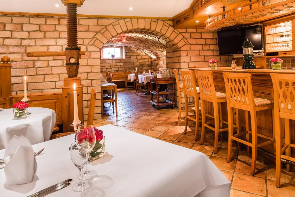 Marburg Im Park Hotel 4*